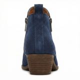Chelsea ankle boots with side zipper and slip-on design